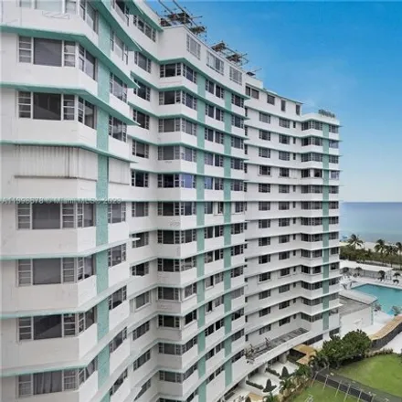 Image 3 - 5225 Collins Ave Apt 1216, Miami Beach, Florida, 33140 - Condo for sale