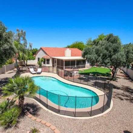 Buy this 4 bed house on 901 West Graythorn Place in Oro Valley, AZ 85737