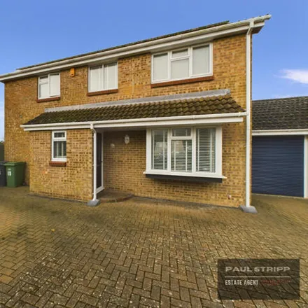 Buy this 4 bed house on De Chardin Drive in St Leonards, TN34 2UD