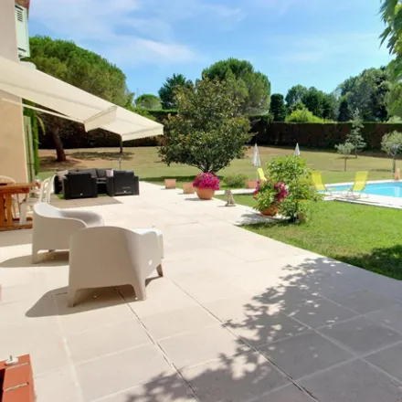 Buy this 4 bed house on 1095 Chemin du Vignal in 06740 Châteauneuf-Grasse, France