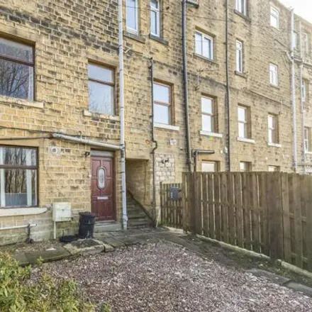 Buy this 1 bed townhouse on unnamed road in Armitage Bridge, HD4 7LZ