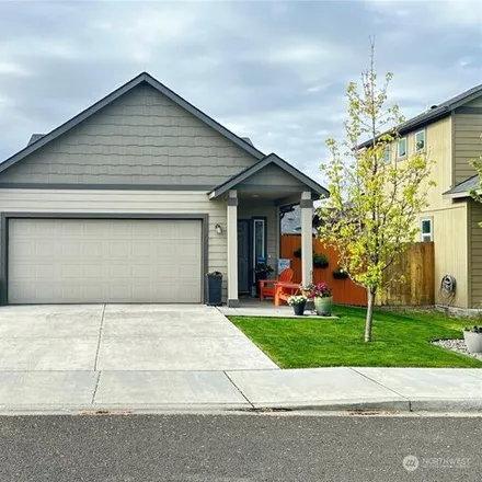 Buy this 3 bed house on 1143 Southwest Carver Street in College Place, Walla Walla County