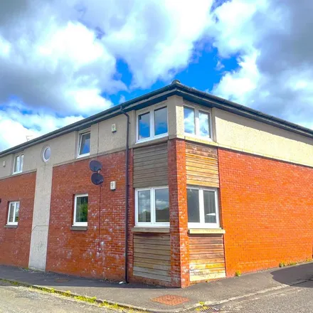 Rent this 2 bed apartment on Oakfield Drive in Motherwell, ML1 1WZ