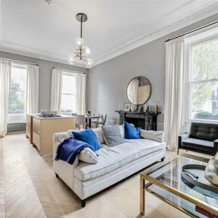 Buy this 1 bed apartment on Douglas & Gordon in Belgrave Road, London
