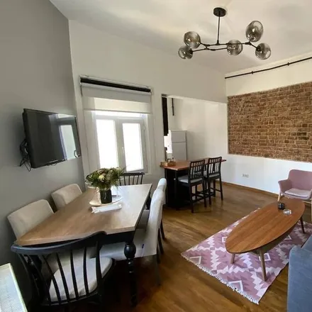 Rent this 3 bed apartment on 34425 Beyoğlu