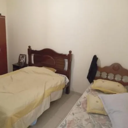 Buy this 3 bed house on Residencial João Rojas Frias in Rua Quatorze de Abril 548, Higienópolis