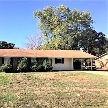 Rent this 3 bed house on 5205 FM 2495 in Athens, TX 75752