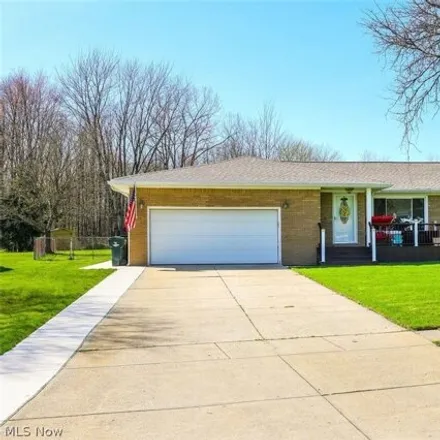 Buy this 3 bed house on 8574 Fox Hollow Drive in Broadview Heights, OH 44147