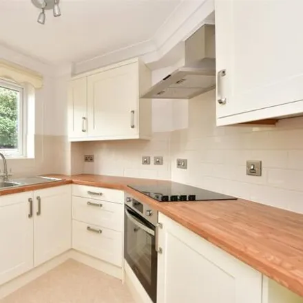 Buy this 1 bed apartment on 28 Massetts Road in Horley, RH6 7PR