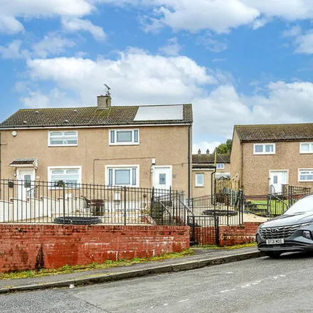 Buy this 4 bed duplex on Easdale Rise in Blantyre, ML3 9RP
