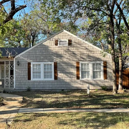 Buy this 3 bed house on 3721 Avenue G in Fort Worth, TX 76105