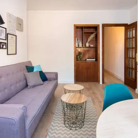 Rent this 3 bed apartment on Hospital Doctor Olóriz in Avenida de Madrid, 18012 Granada