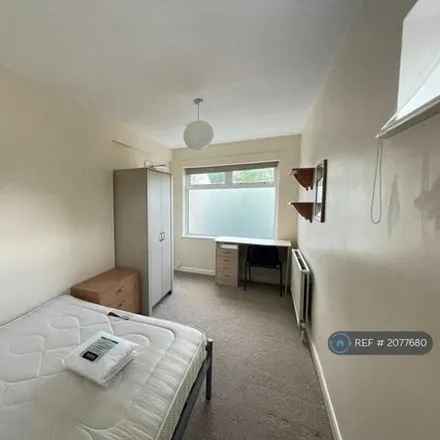 Image 7 - 56 Stourbridge Grove, Cambridge, CB1 3JA, United Kingdom - Duplex for rent
