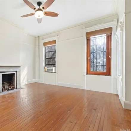 Image 8 - 413A 6th Avenue, New York, NY 11215, USA - Townhouse for sale