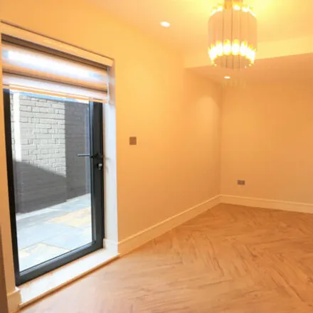 Image 7 - Platform 1, Forest Lane, London, E7 9BE, United Kingdom - Duplex for rent