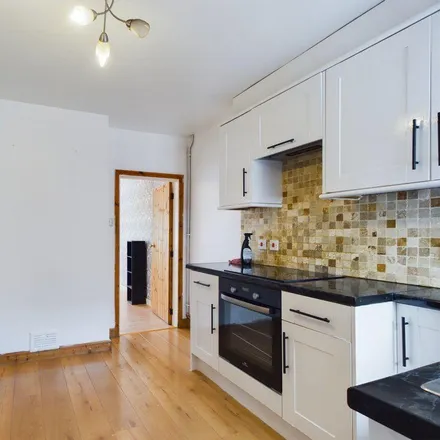 Rent this 2 bed townhouse on John Adams Way in Bargate, Boston