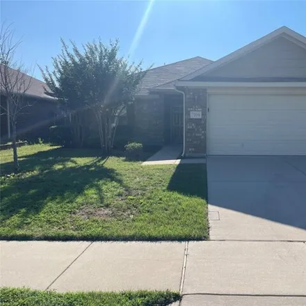 Buy this 3 bed house on 7108 Little Mohican Drive in Lake Crest Estates, Fort Worth