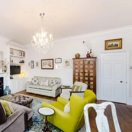 Rent this 3 bed apartment on Viceroy Court in 58 - 74 Prince Albert Road, Primrose Hill