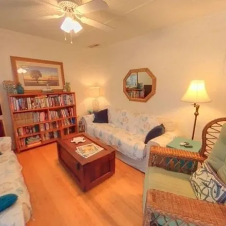 Image 7 - Folly Beach, SC, 29439 - Townhouse for rent