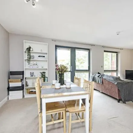 Image 2 - Waterfront House, Harry Zeital Way, London, E5 9RP, United Kingdom - Apartment for sale