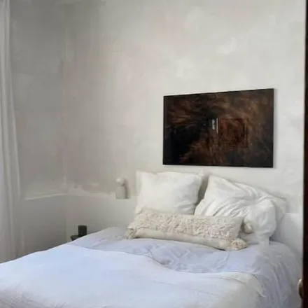 Image 3 - Arles, Bouches-du-Rhône, France - Apartment for rent