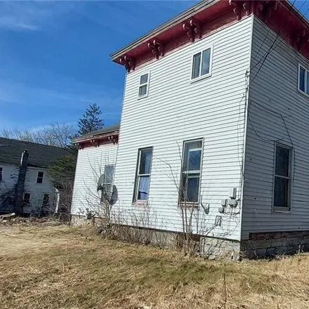 Image 2 - 36 Wall Street, Village of Gouverneur, Saint Lawrence County, NY 13642, USA - House for sale