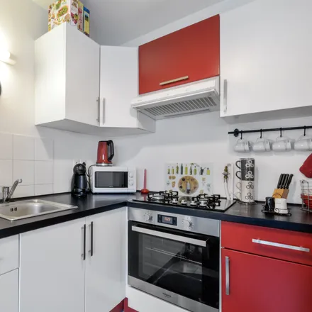 Rent this 2 bed apartment on 7 Rue Abbé Lemire in 76100 Rouen, France