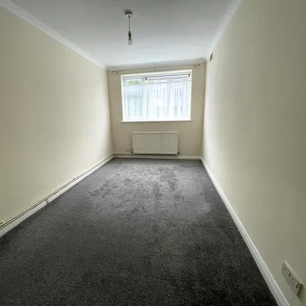 Image 7 - 26 Thornton Road, Welwyn Hatfield, EN6 1JJ, United Kingdom - Apartment for rent