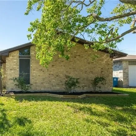 Buy this 3 bed house on 2321 Timber Ridge Drive in Portland, TX 78374