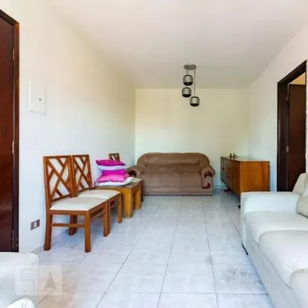 Buy this 2 bed apartment on Rua Agop Guzelian in Vila São José, Osasco - SP