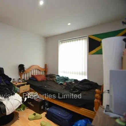 Image 6 - Holborn Approach, Leeds, LS6 2PD, United Kingdom - Apartment for rent
