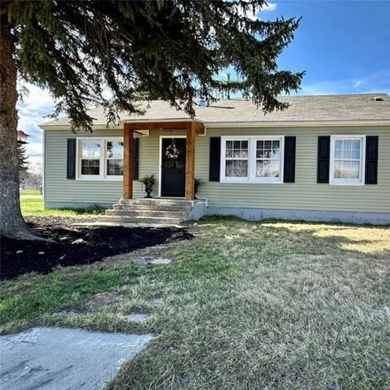 Buy this 3 bed house on 901 Saint Mary's Avenue in Deer Lodge, MT 59722