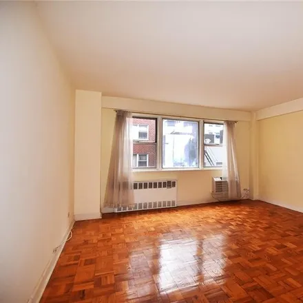 Buy this studio condo on 400 East 66th Street in New York, NY 10065