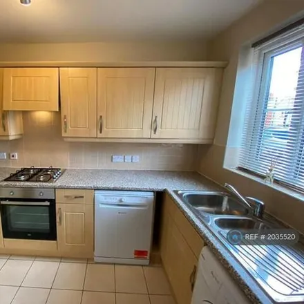 Image 3 - The Meadows, Passenham, MK19 6BB, United Kingdom - Duplex for rent