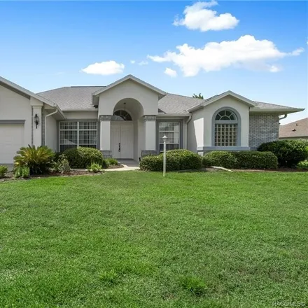 Buy this 3 bed house on 4720 North el Camino Drive in Citrus County, FL 34465