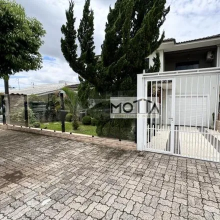 Buy this 4 bed house on Rua Carlos João Ongaratto in Victória, Erechim - RS