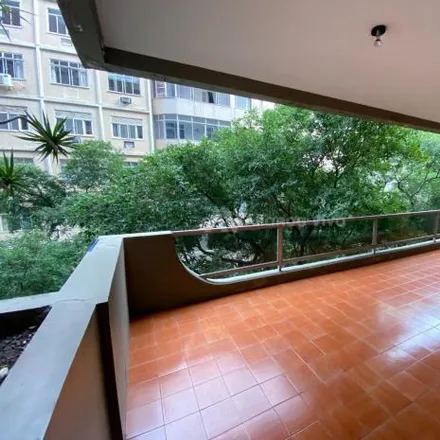 Buy this 3 bed apartment on Travessa Moacyr Deriquem in Copacabana, Rio de Janeiro - RJ