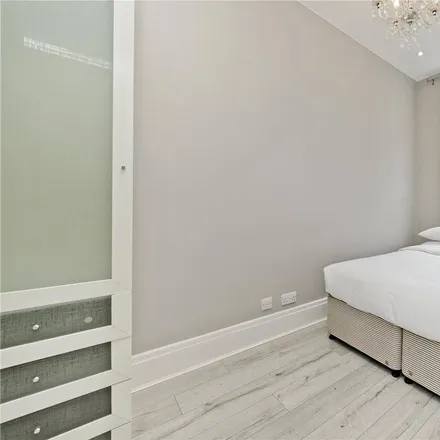 Image 5 - The Premier Notting Hill, 5-7 Prince's Square, London, W2 4NP, United Kingdom - Apartment for rent
