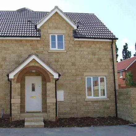 Rent this 3 bed duplex on 41 Home Mead in Corsham, SN13 9UW
