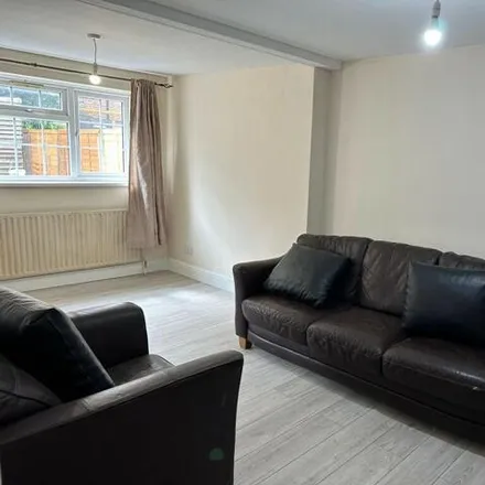 Rent this 2 bed townhouse on Tintern Close in Slough, SL1 2TB