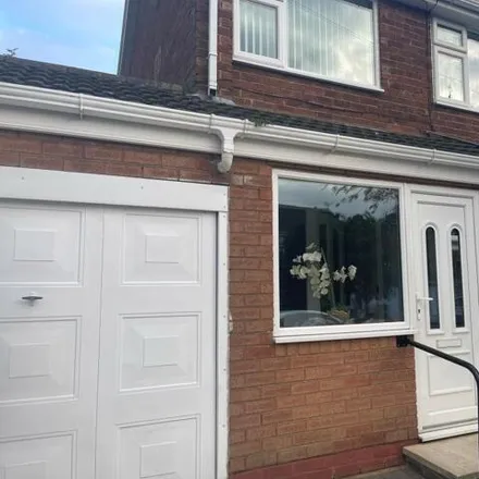 Rent this 3 bed house on 25 Haslemere Drive in Warrington, WA5 2RP