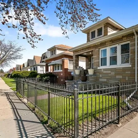 Image 1 - 4959 West Hirsch Street, Chicago, IL 60651, USA - House for sale