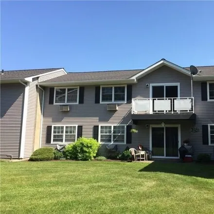 Buy this 2 bed condo on 100 Hillside Dr Apt A14 in Middletown, New York