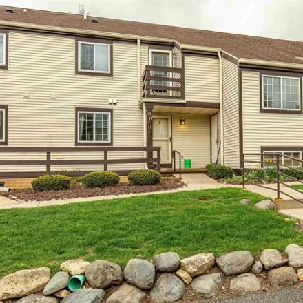 Buy this 2 bed condo on 123 Oakbridge Court in Middleton Junction, Madison