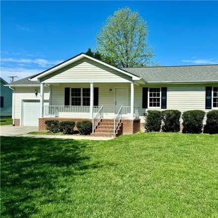 Buy this 3 bed house on 1312 Hoskins Drive in Brays Fork, Tappahannock