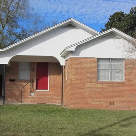 Rent this 2 bed house on 1090 Desoto Avenue in Biloxi, MS 39501
