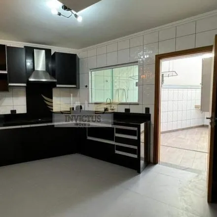 Rent this 3 bed house on Rua Morumbi in Vila Scarpelli, Santo André - SP