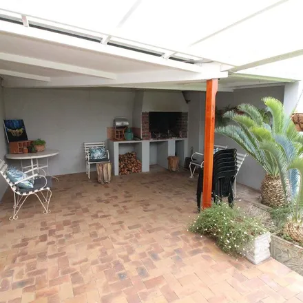Image 9 - Creighton, Dormehls Drift, George, 6530, South Africa - Apartment for rent