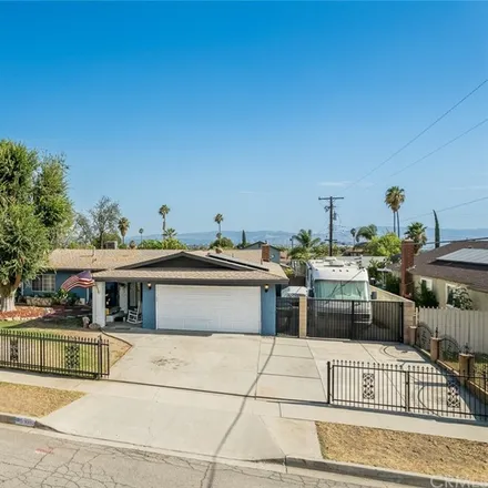 Image 6 - 3391 East Clifton Avenue, San Bernardino, CA 92346, USA - House for sale