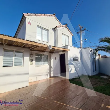 Rent this 3 bed house on Turín in 170 0900 La Serena, Chile